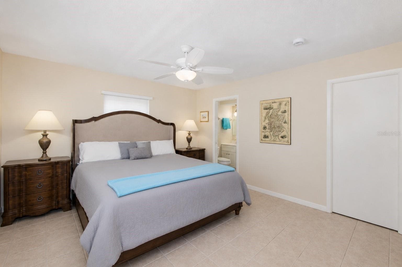 Primary bedroom one, with en-suite. - 13525 CLAUDIA DR, HUDSON