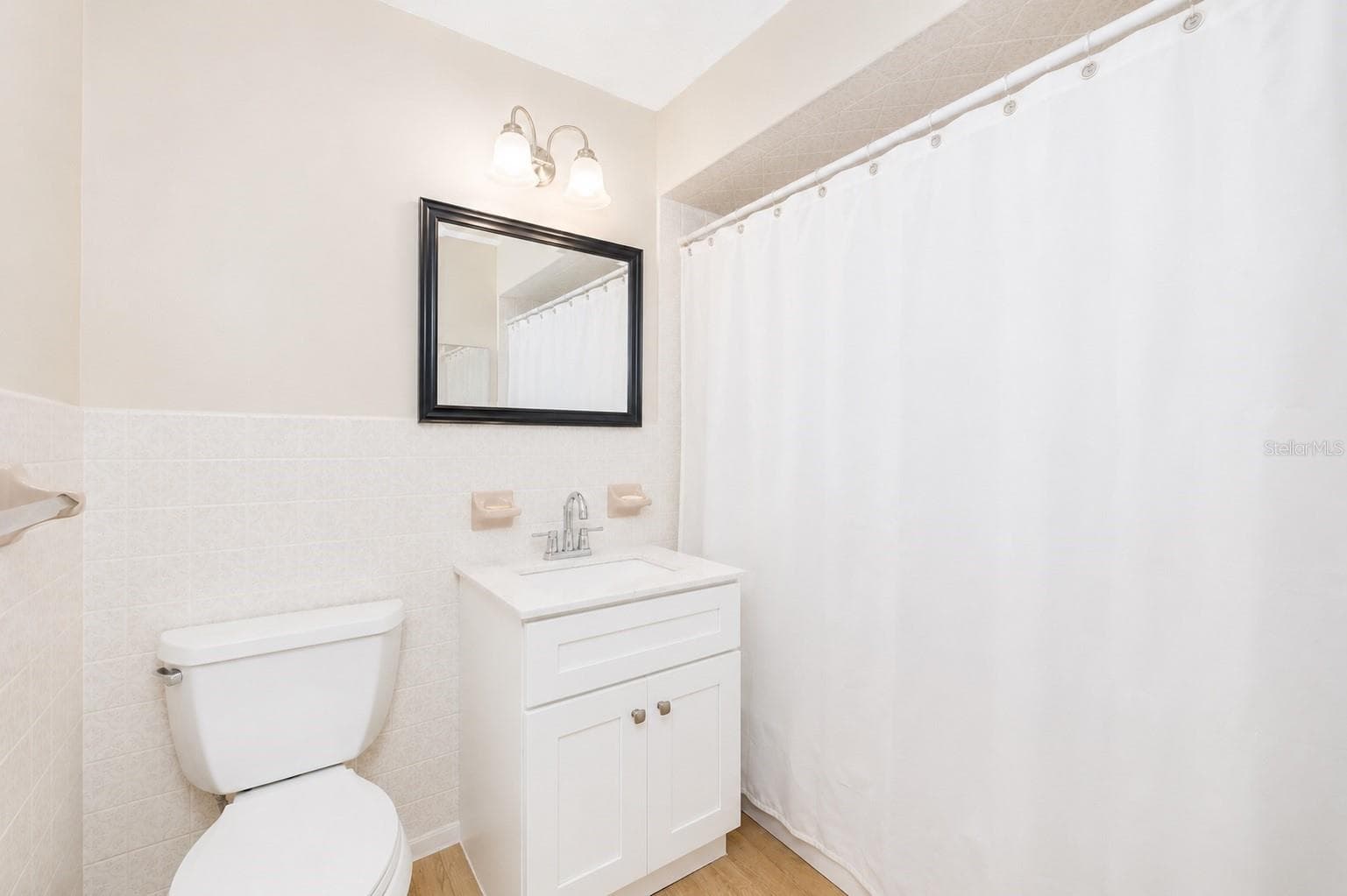 Guest bathroom. - 13525 CLAUDIA DR, HUDSON