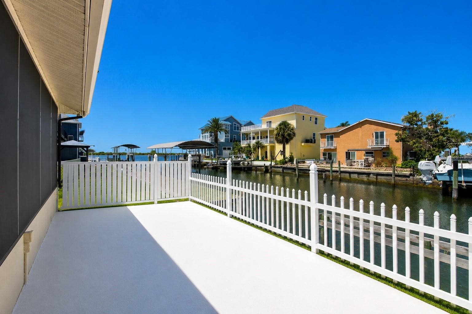 Pool deck for entertaining and relaxing. - 13525 CLAUDIA DR, HUDSON