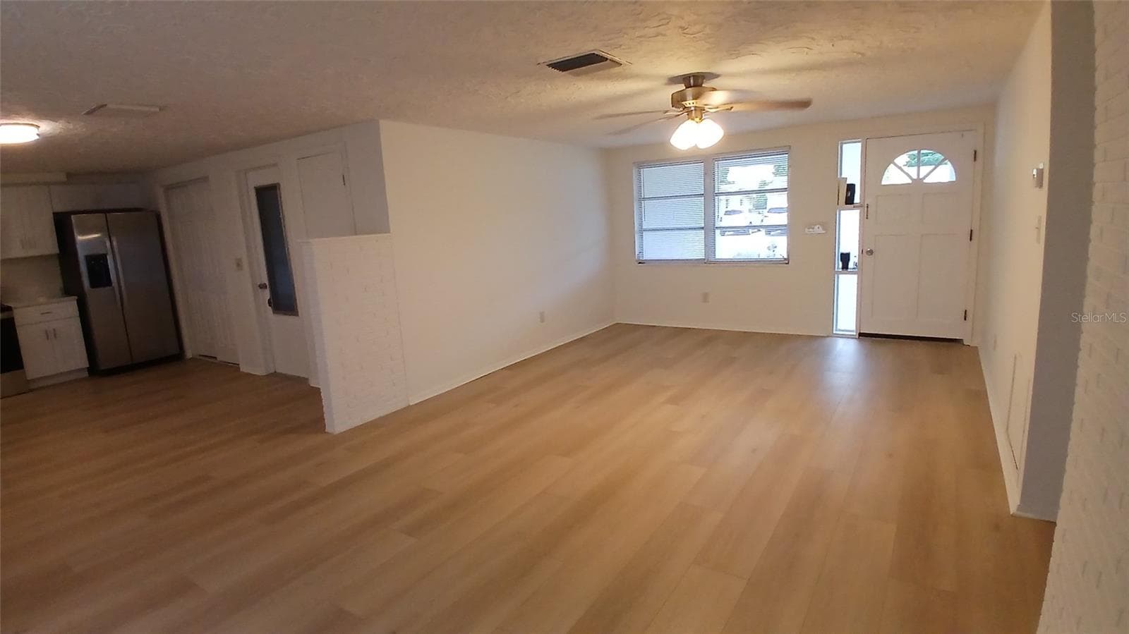 Single Family Residence at 2109 SHANNON DR, HOLIDAY, photo 6 of 29