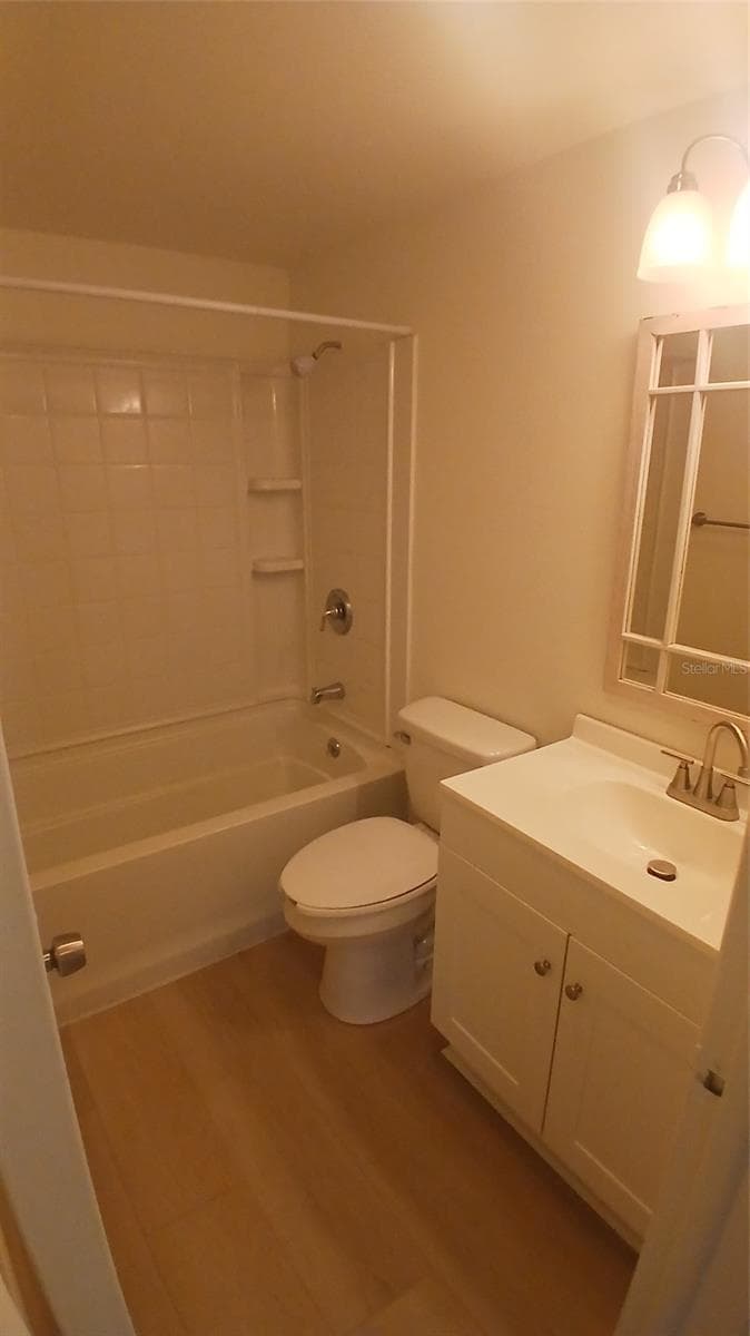 Single Family Residence at 2109 SHANNON DR, HOLIDAY, photo 16 of 29