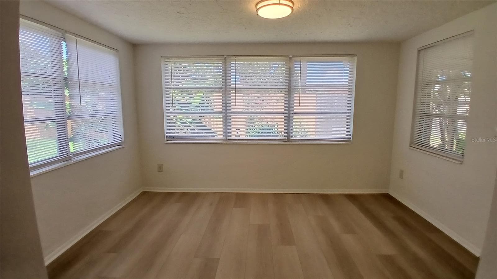 Single Family Residence at 2109 SHANNON DR, HOLIDAY, photo 19 of 29