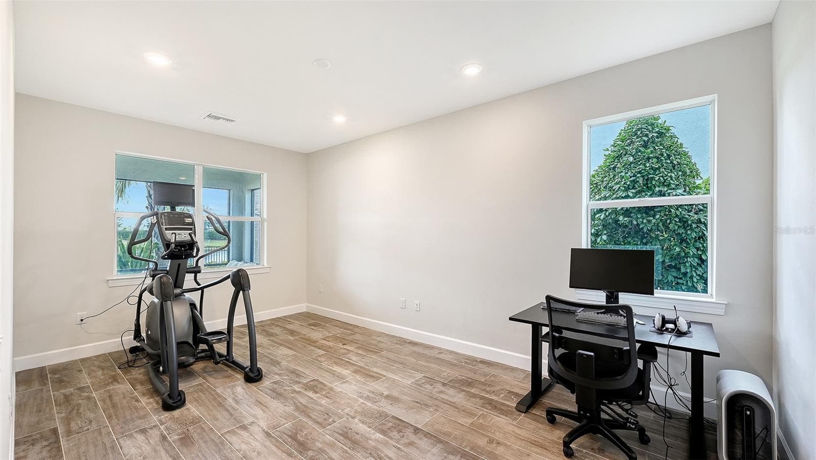 Game Room - 12318 BLUE HILL TRL, BRADENTON