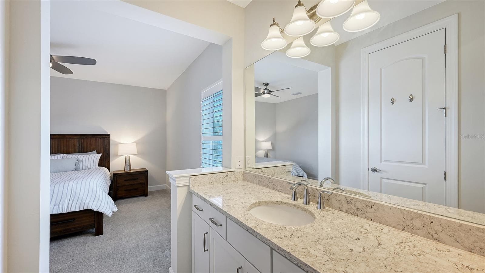Separate Vanities - 12318 BLUE HILL TRL, BRADENTON