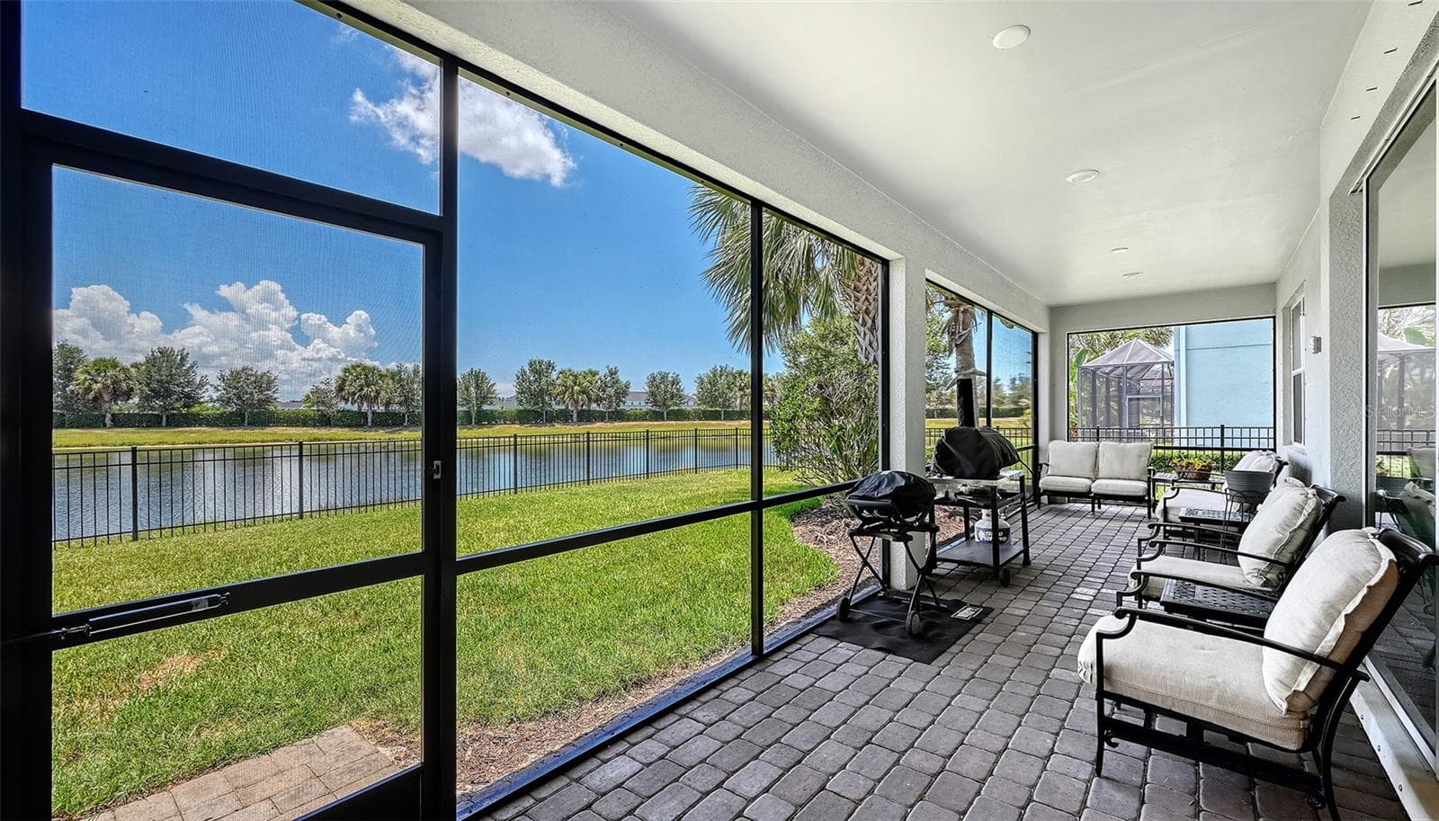 Room for Outdoor Entertaining - 12318 BLUE HILL TRL, BRADENTON