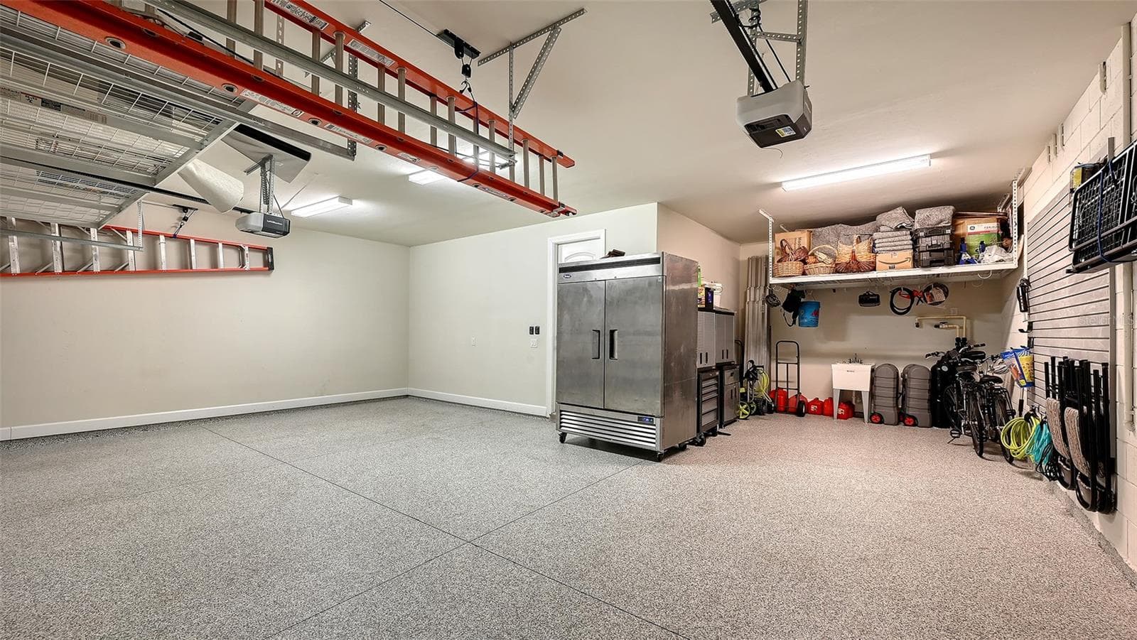 Pristine Garage with Storage - 12318 BLUE HILL TRL, BRADENTON