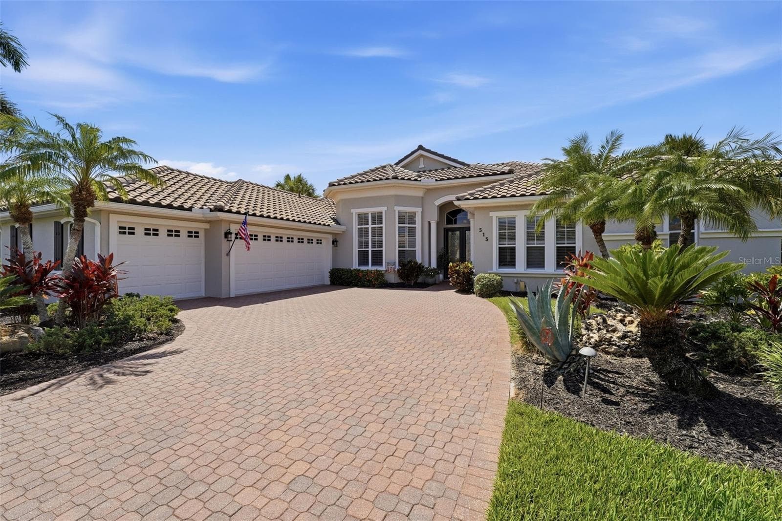 515 SAND CRANE CT