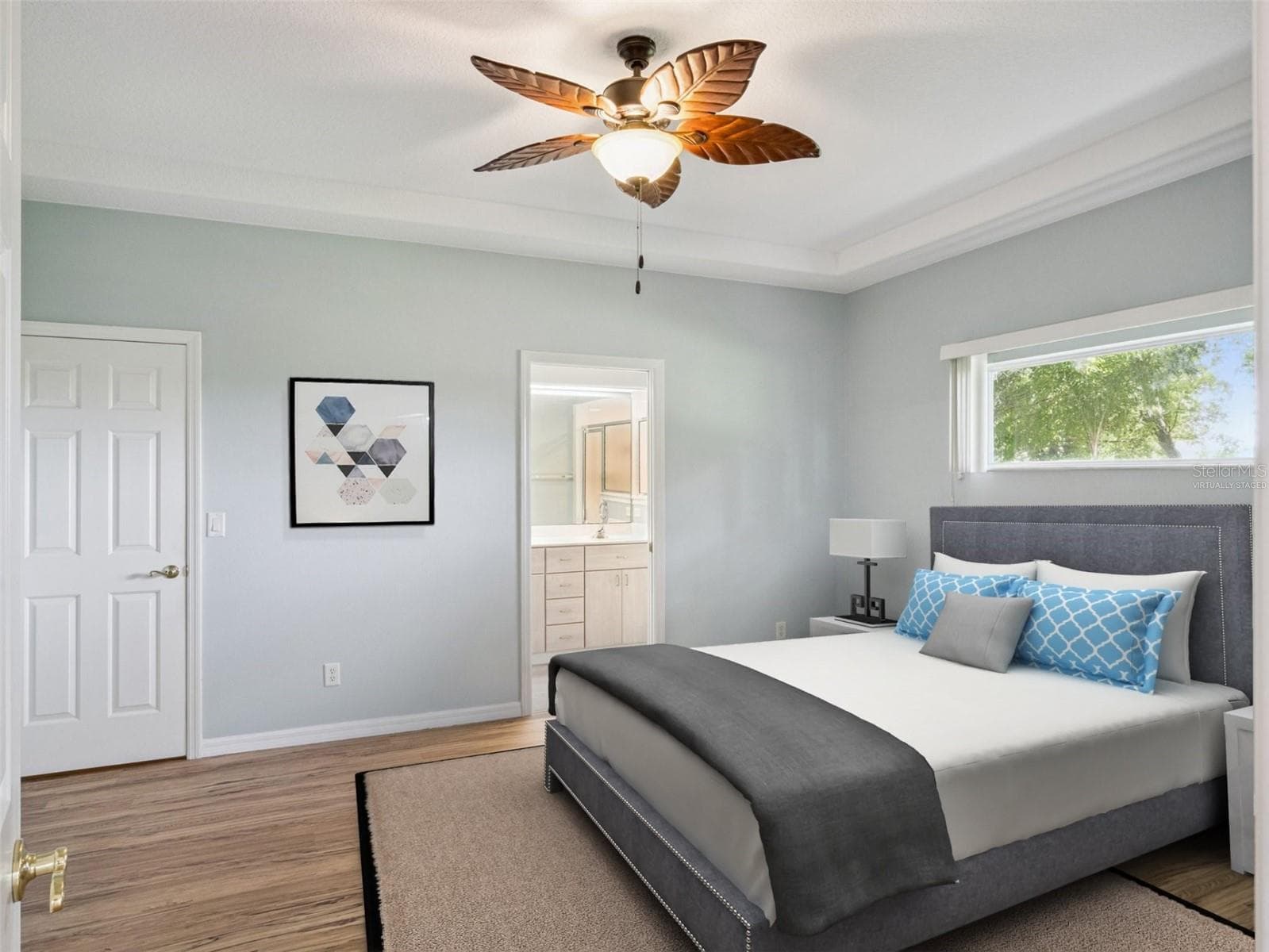 Virtually Staged - 4519 INVERNESS DR, LEESBURG