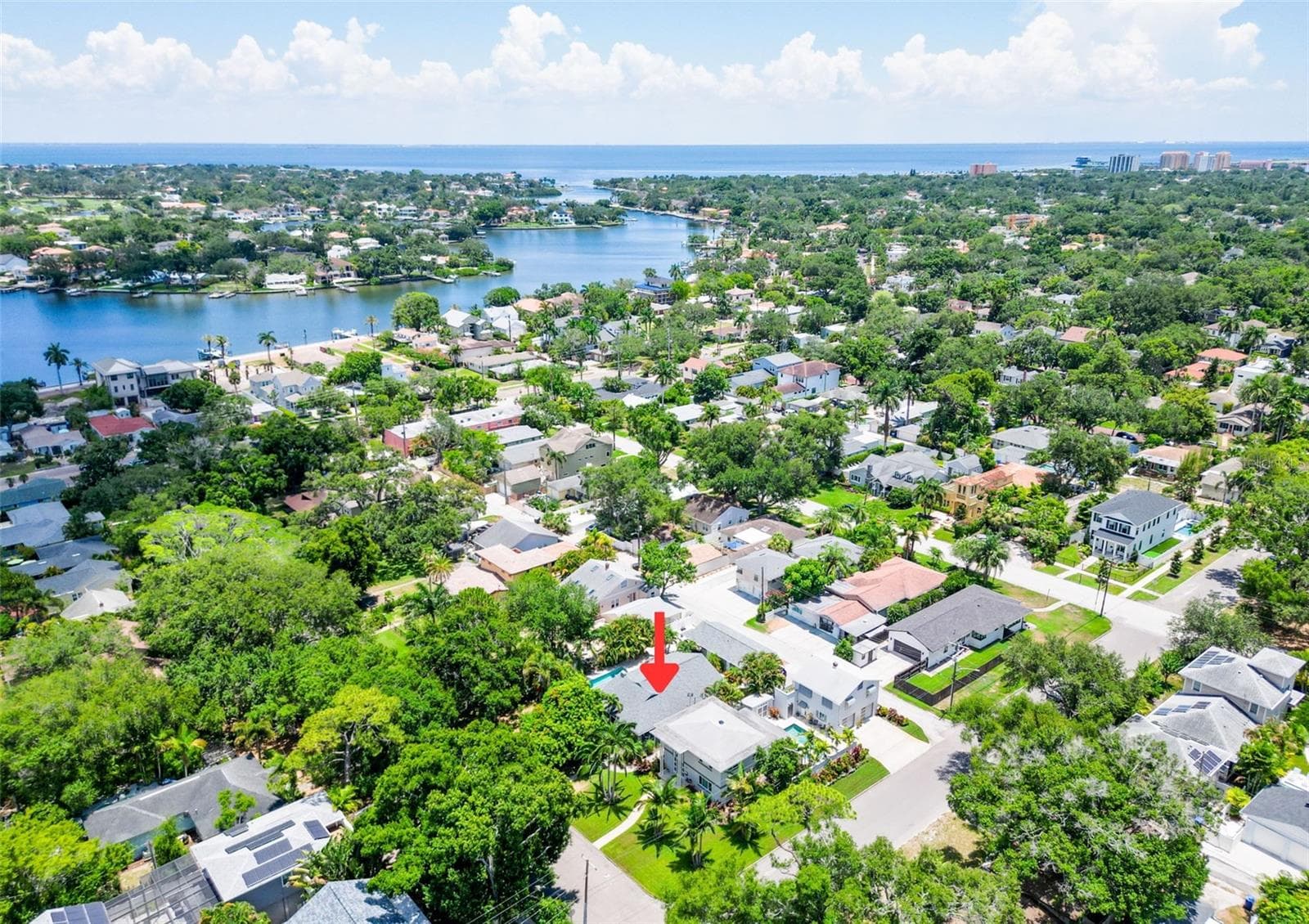 Single Family Residence at 182 29TH AVE N, ST PETERSBURG, photo 10 of 97