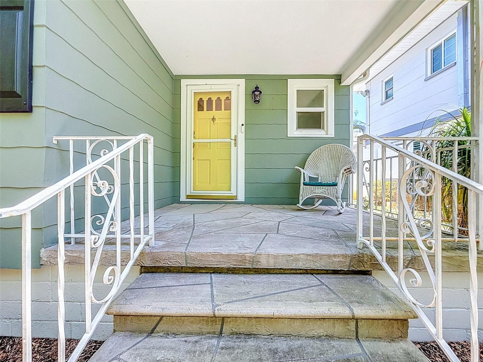 Single Family Residence at 182 29TH AVE N, ST PETERSBURG, photo 2 of 97