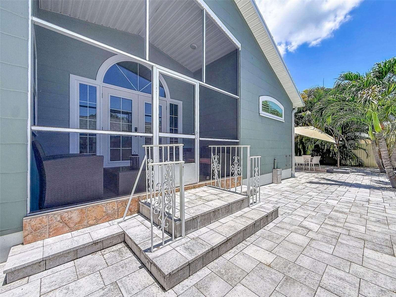 Single Family Residence at 182 29TH AVE N, ST PETERSBURG, photo 62 of 97