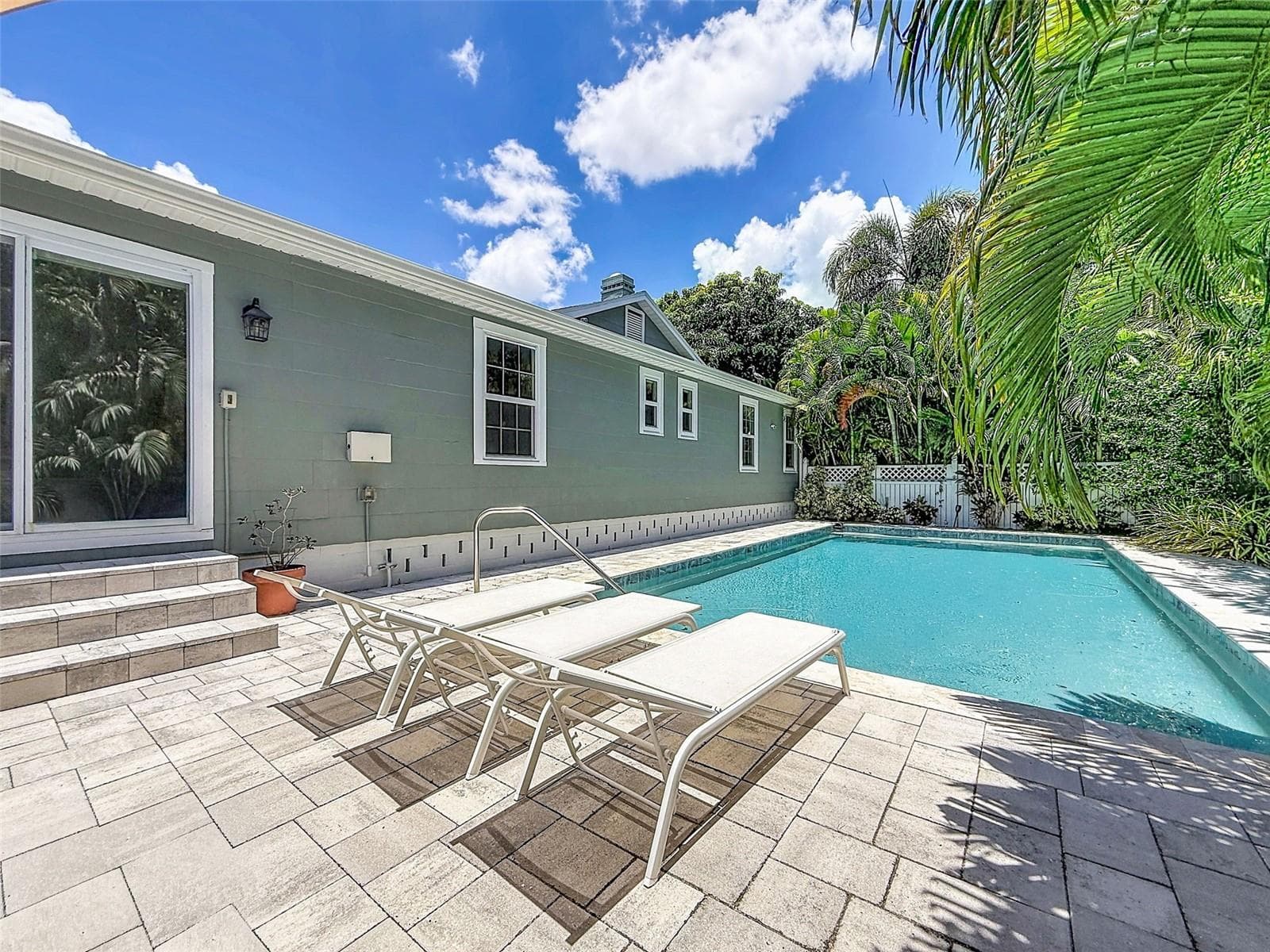 Single Family Residence at 182 29TH AVE N, ST PETERSBURG, photo 64 of 97