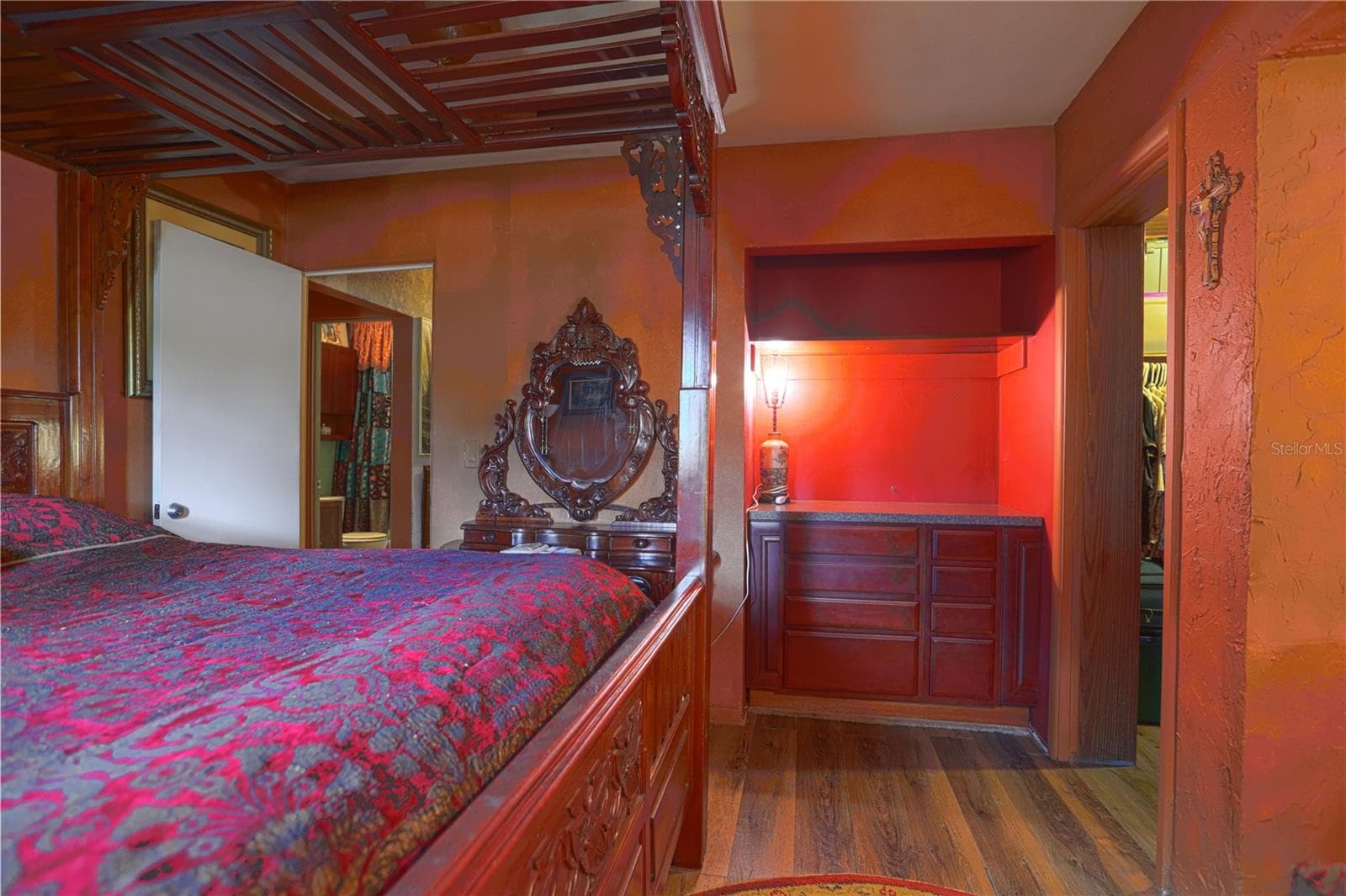Bedroom 1 w/office space - 120 VALENCIA RD, ROCKLEDGE