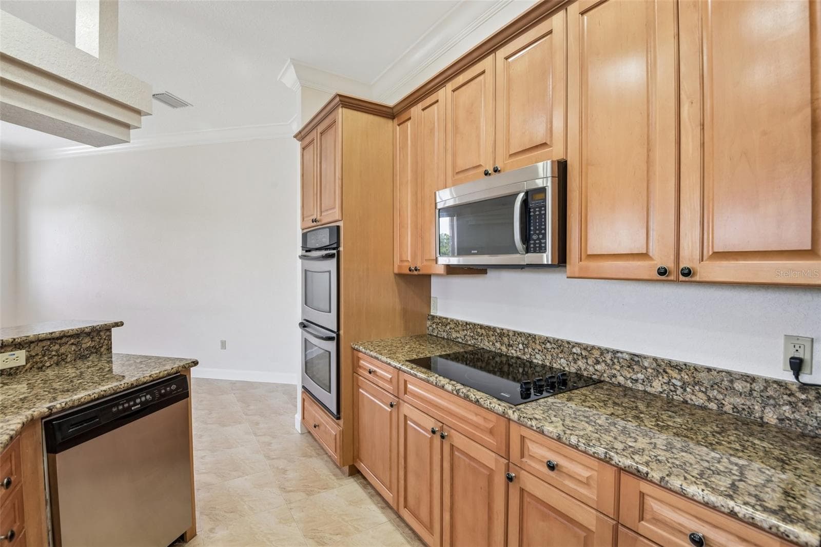Single Family Residence at 8335 CHEYENNE DR, SEMINOLE, photo 16 of 46