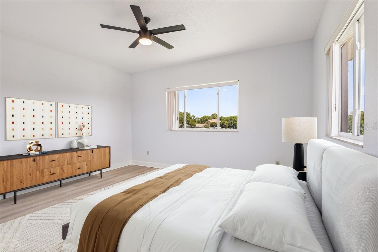 Virtually Staged - 8335 CHEYENNE DR, SEMINOLE