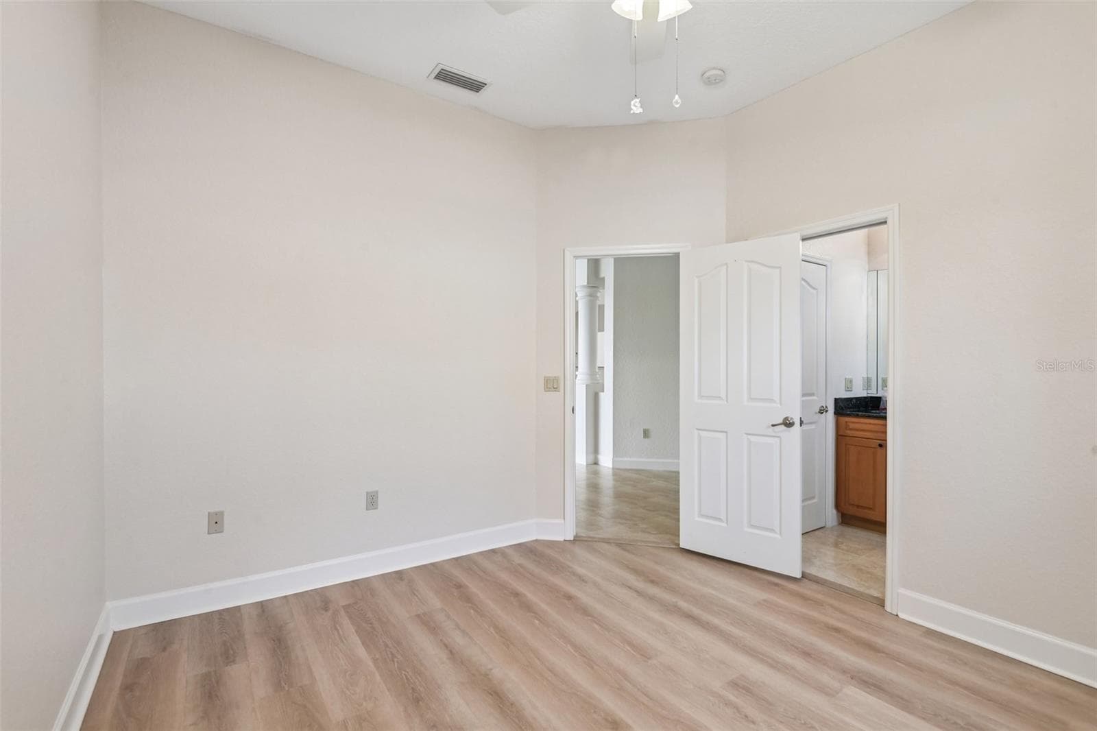 Single Family Residence at 8335 CHEYENNE DR, SEMINOLE, photo 30 of 46