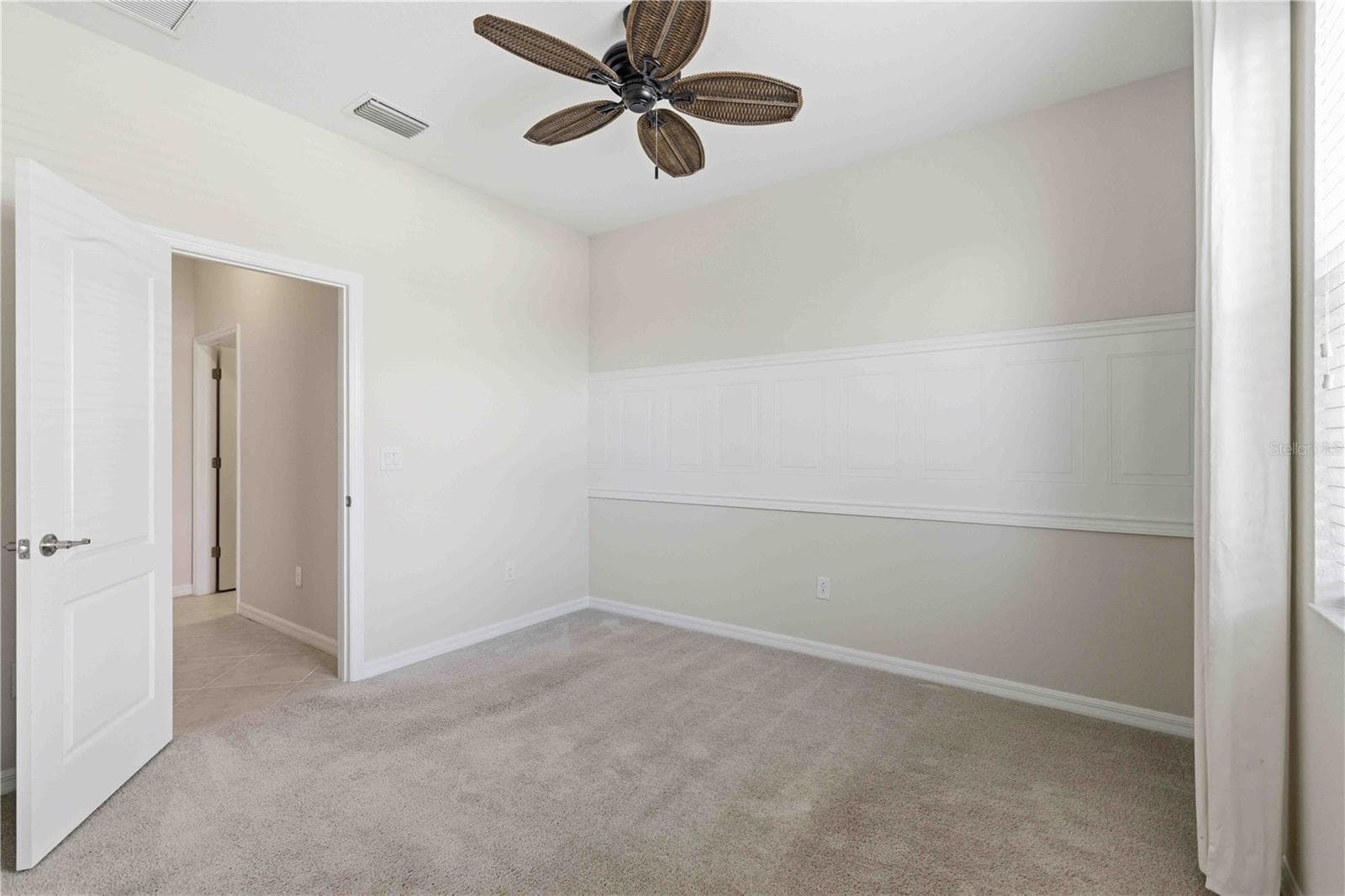 Single Family Residence at 6907 QUIET CREEK DR, BRADENTON, photo 31 of 53