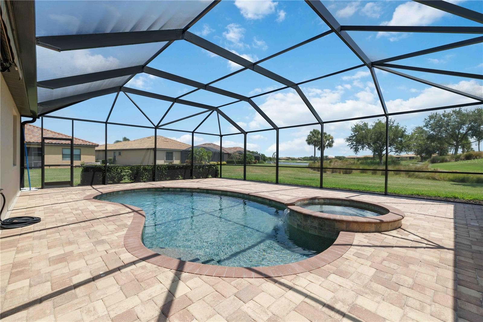 Single Family Residence at 6907 QUIET CREEK DR, BRADENTON, photo 36 of 53