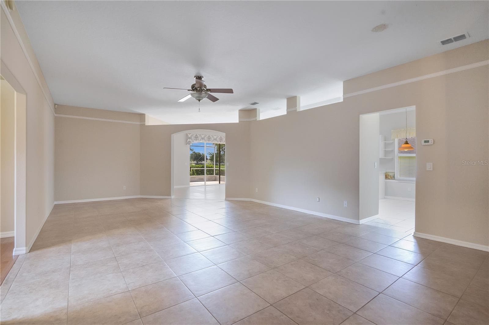 Single Family Residence at 4065 KINGSLEY ST, CLERMONT, photo 7 of 44