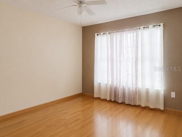 Single Family Residence at 9120 QUEEN ELIZABETH CT, ORLANDO, photo 20 of 25