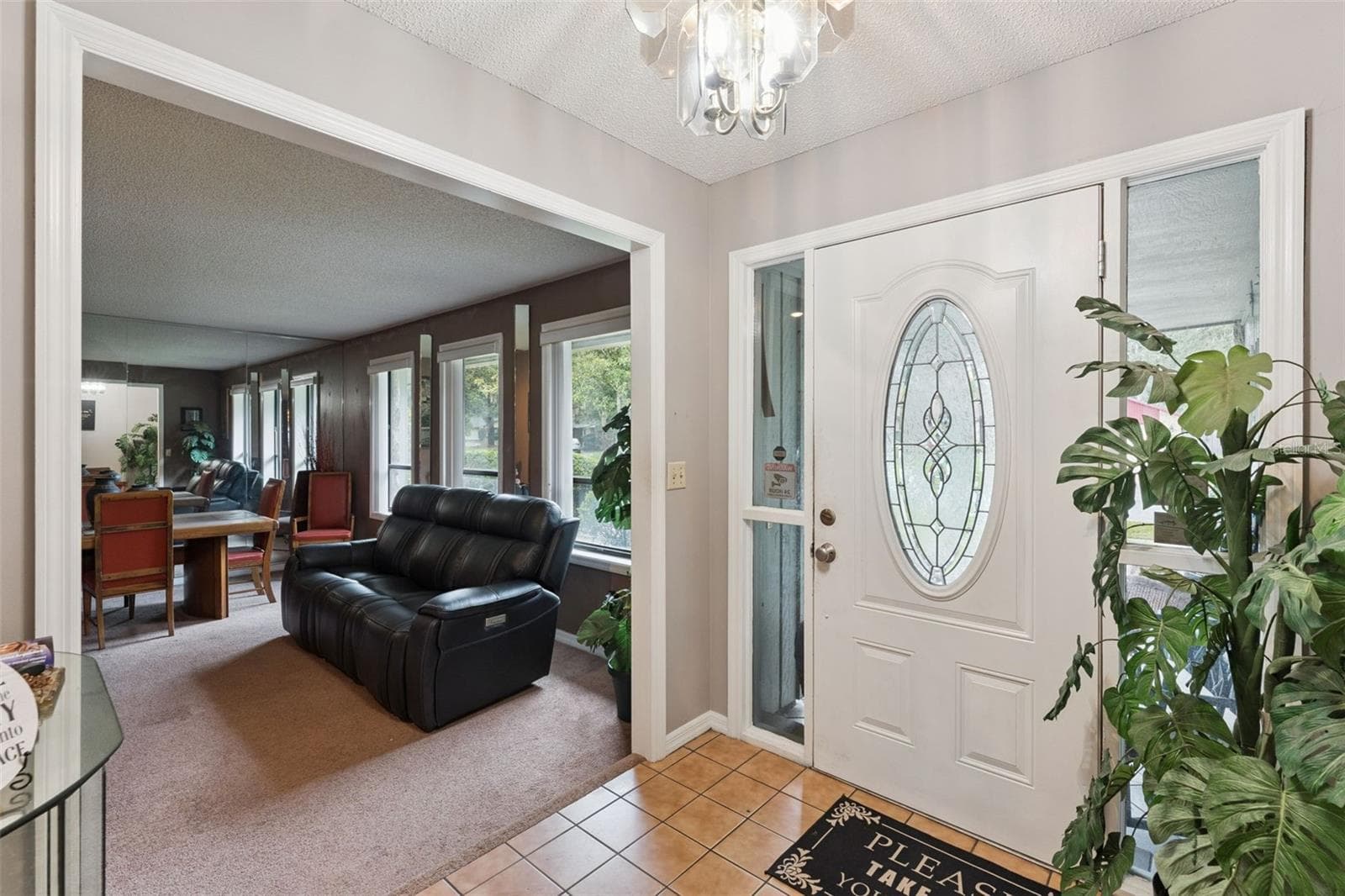 Single Family Residence at 4902 BRIAR OAKS CIR, ORLANDO, photo 6 of 40