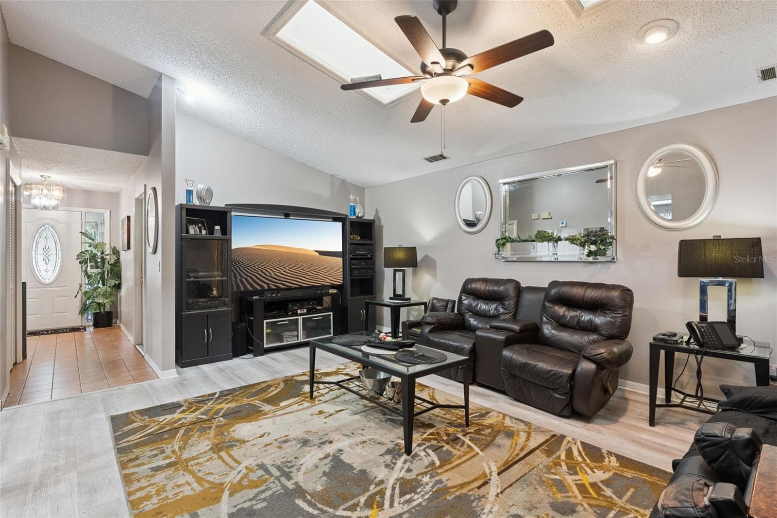 Single Family Residence at 4902 BRIAR OAKS CIR, ORLANDO, photo 12 of 40