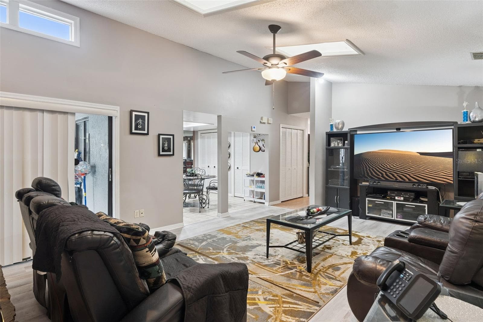 Single Family Residence at 4902 BRIAR OAKS CIR, ORLANDO, photo 13 of 40