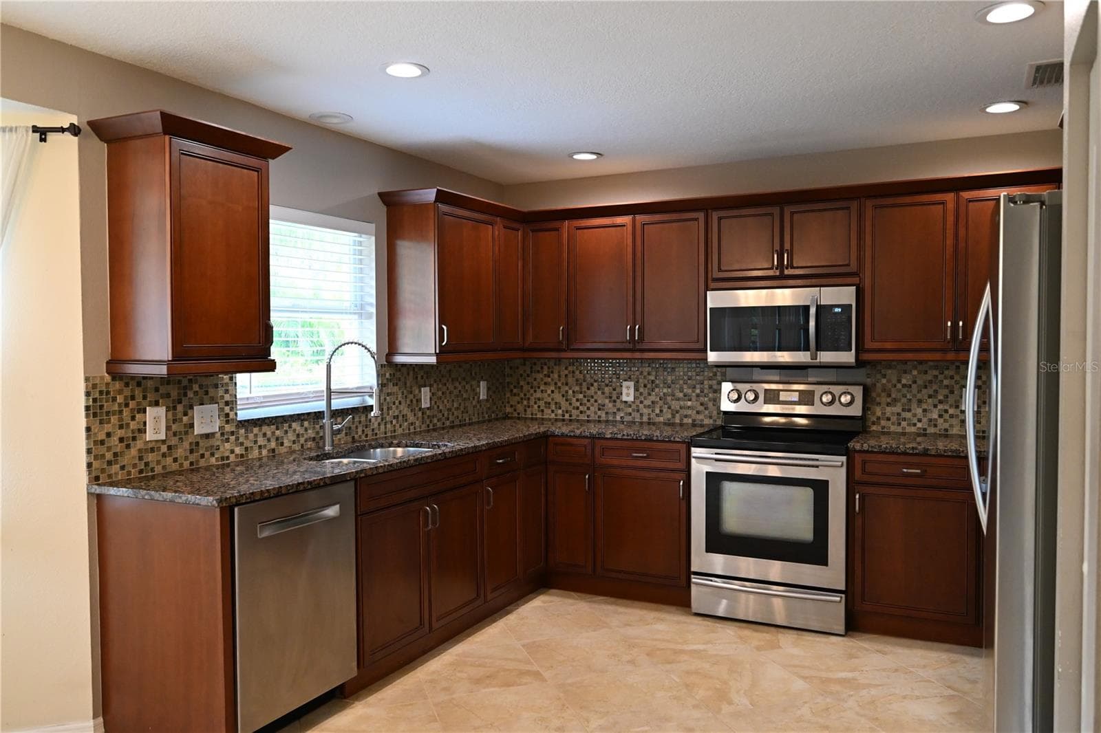 Single Family Residence at 2043 OLD TRENTON LN, SARASOTA, photo 4 of 48