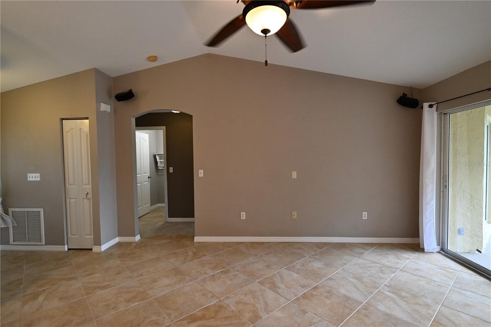 Single Family Residence at 2043 OLD TRENTON LN, SARASOTA, photo 31 of 48