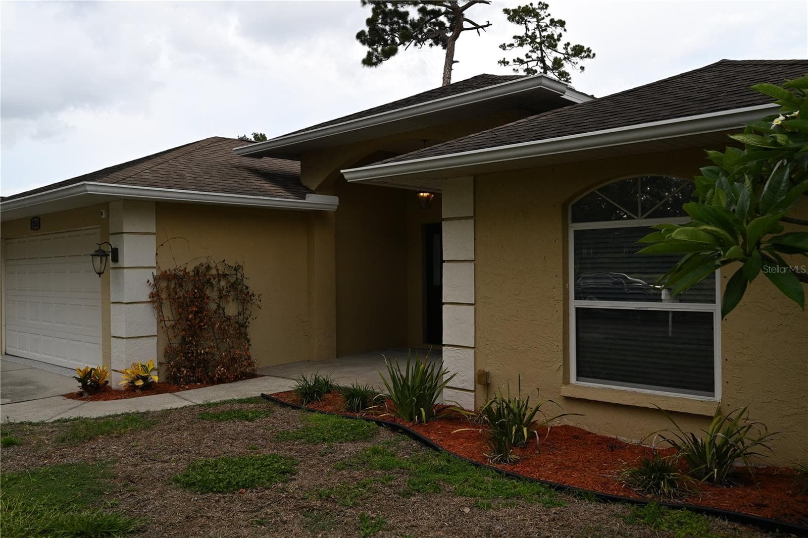 Single Family Residence at 2043 OLD TRENTON LN, SARASOTA, photo 39 of 48