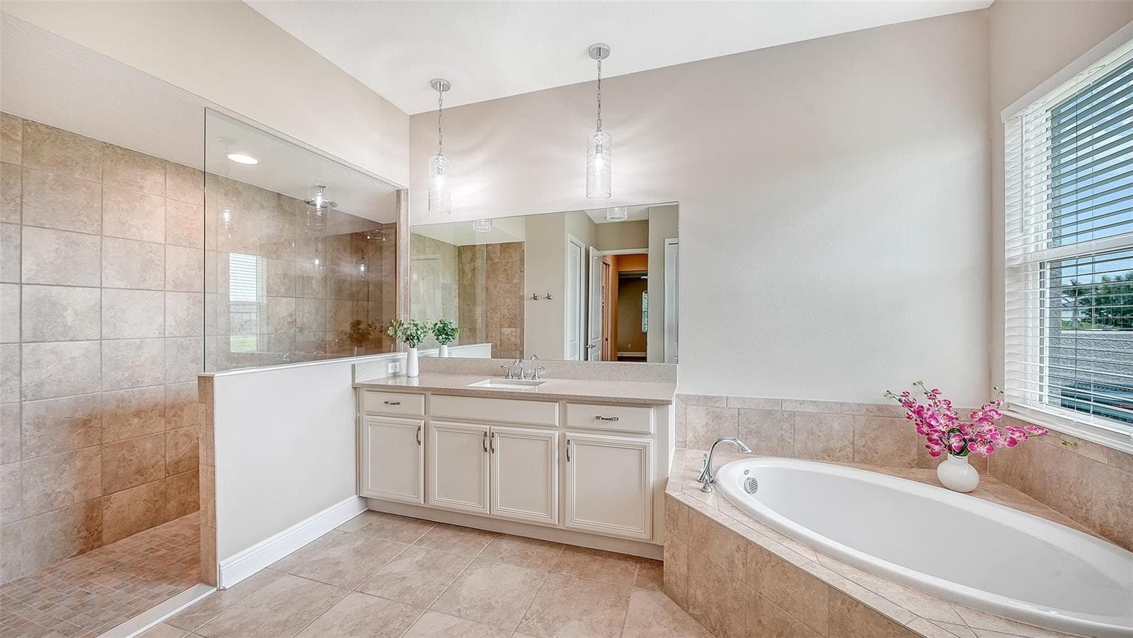 Primary Bathroom - 3503 RECURVE CIR, SARASOTA