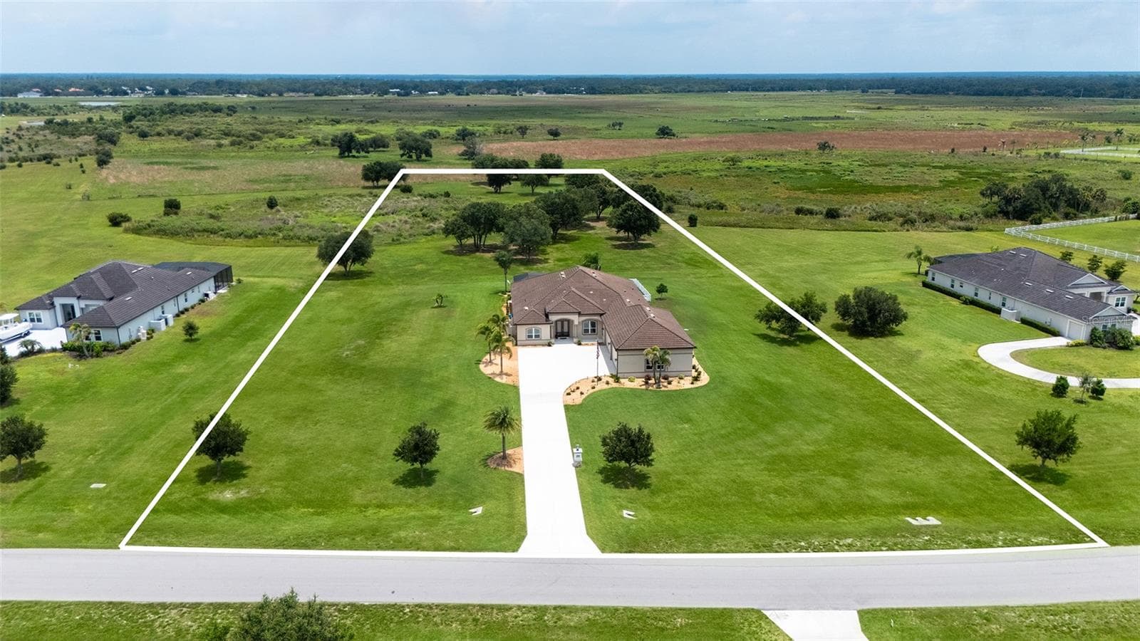 Single Family Residence at 3503 RECURVE CIR, SARASOTA, photo 4 of 68