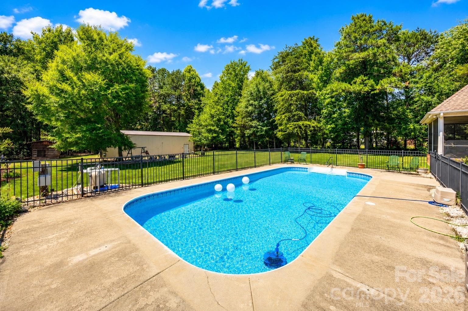 Inground Pool - 1347 Killian Road, Stanley