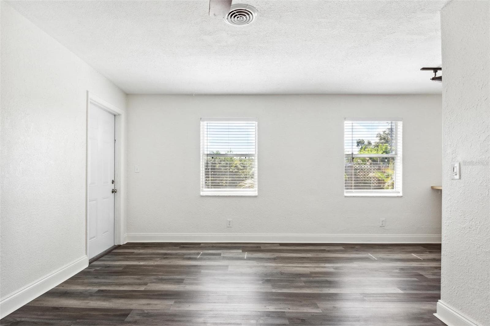Quadruplex at 1230 70TH ST N, ST PETERSBURG, photo 18 of 46