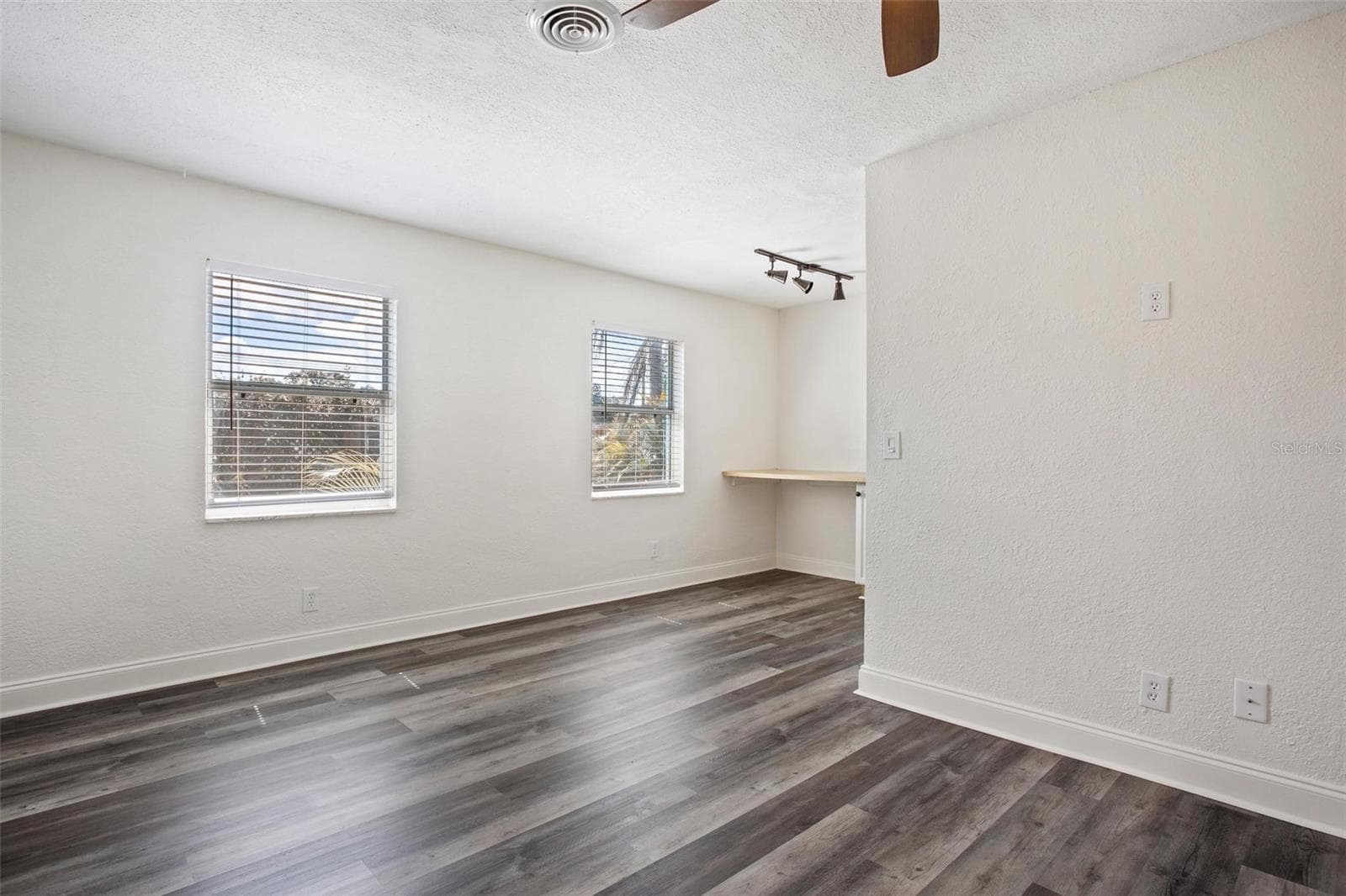 Quadruplex at 1230 70TH ST N, ST PETERSBURG, photo 19 of 46