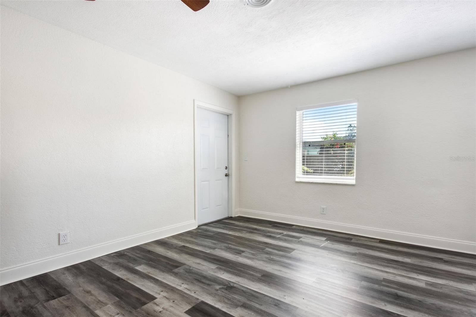 Quadruplex at 1230 70TH ST N, ST PETERSBURG, photo 21 of 46