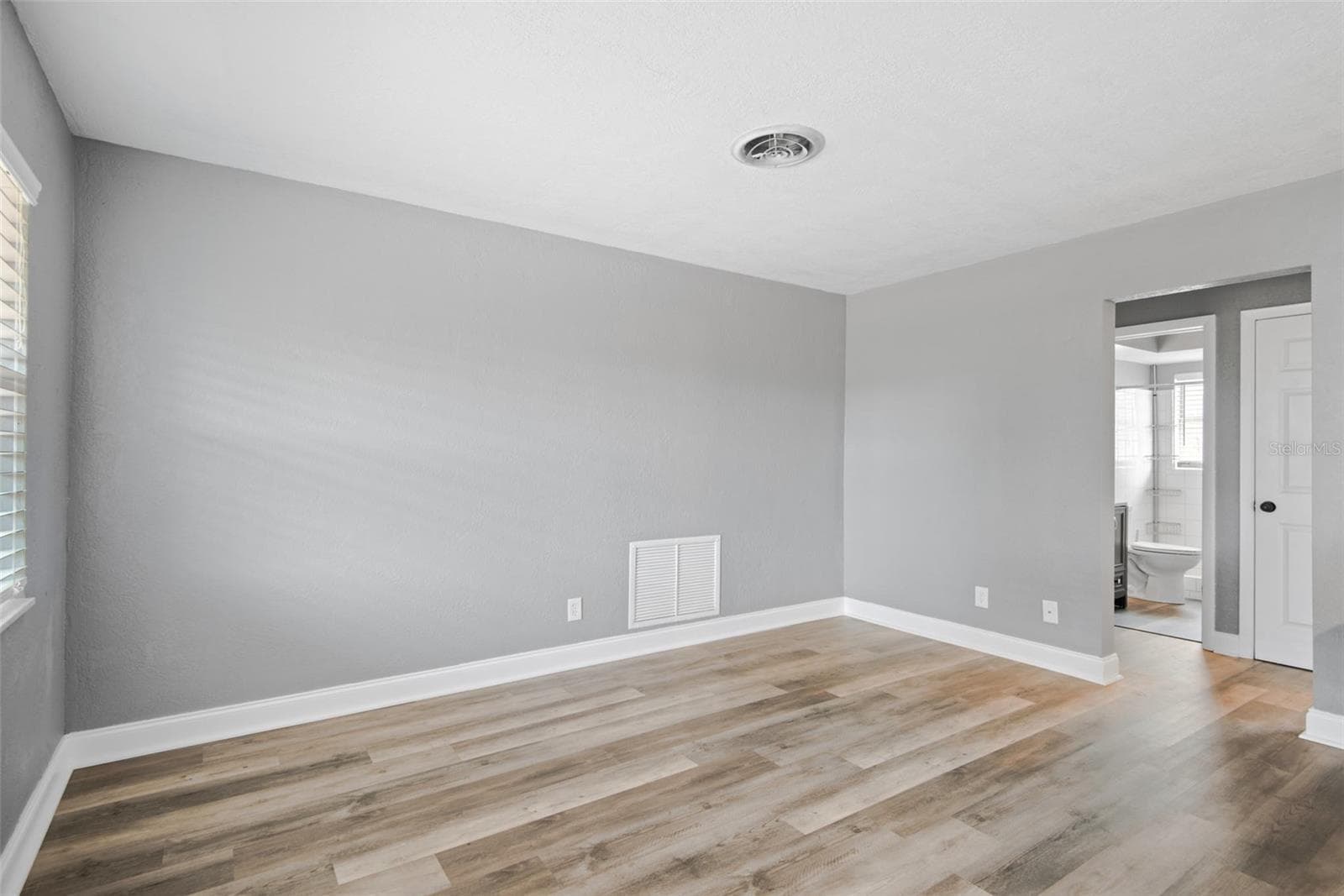 Quadruplex at 1230 70TH ST N, ST PETERSBURG, photo 29 of 46