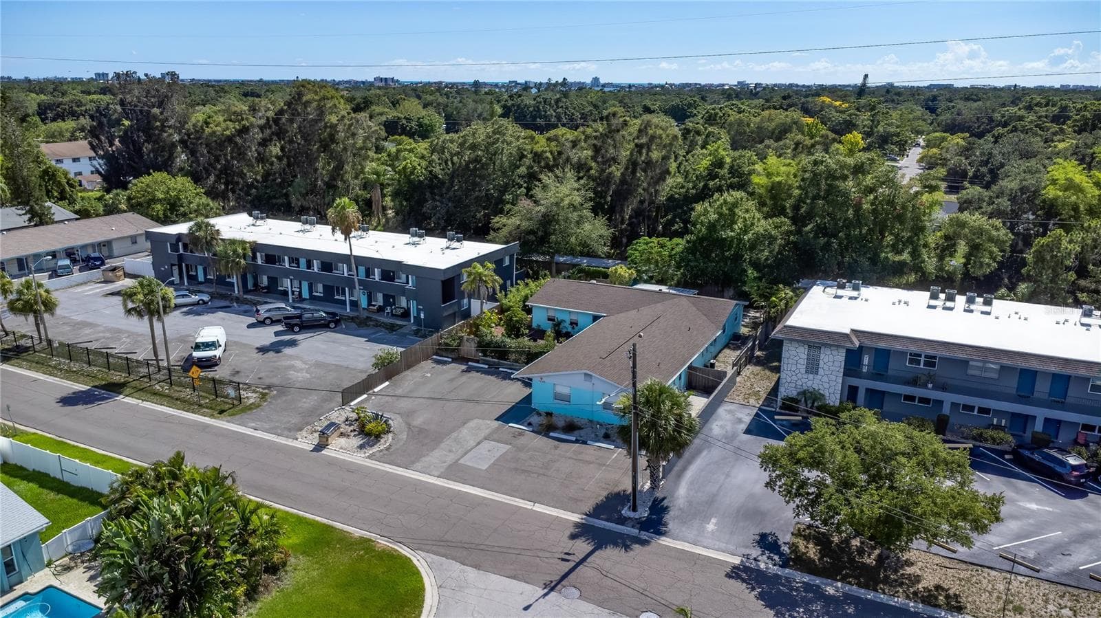 Quadruplex at 1230 70TH ST N, ST PETERSBURG, photo 41 of 46