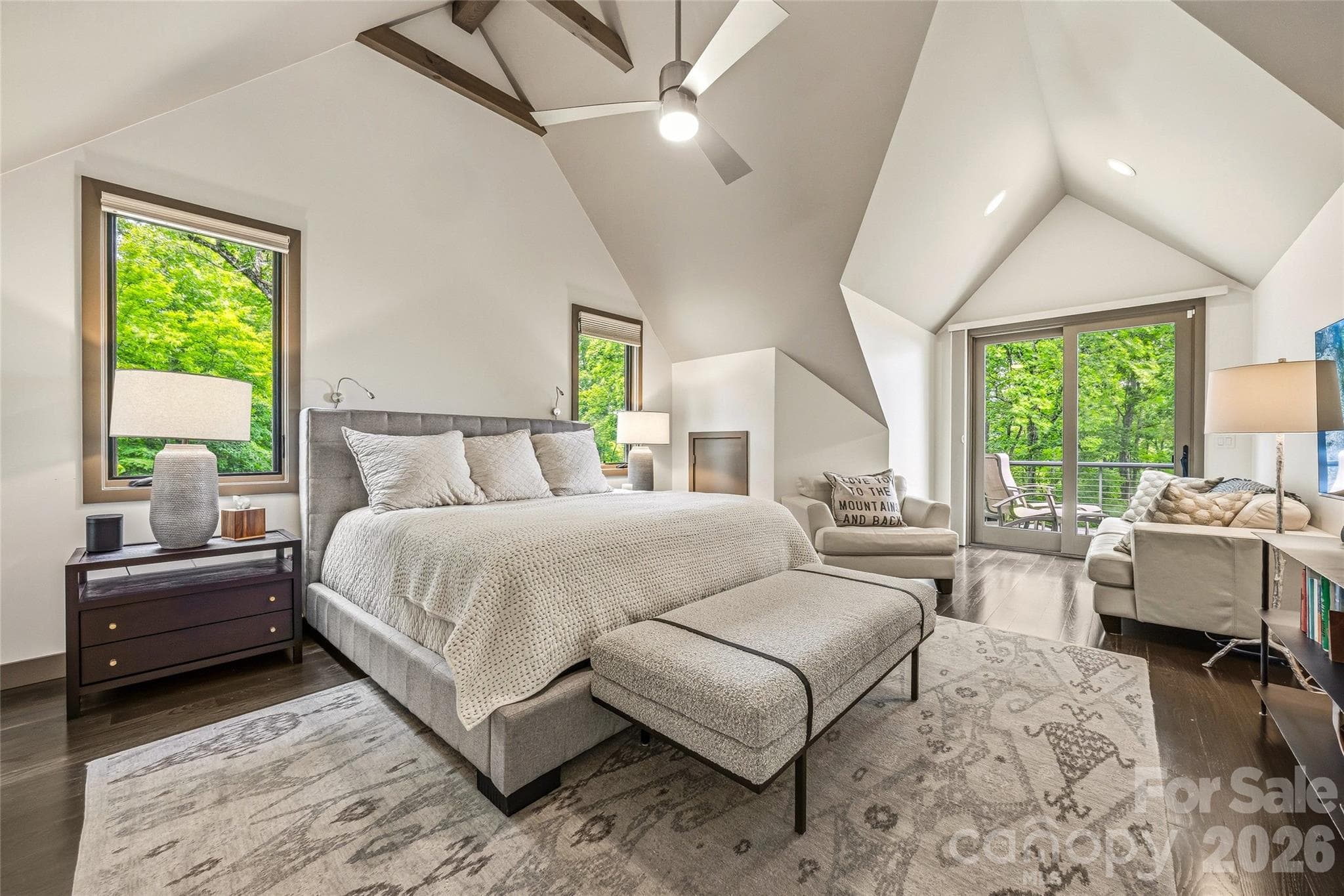 Upstairs Ensuite Master - 233 Tanglewood Lane, Saluda
