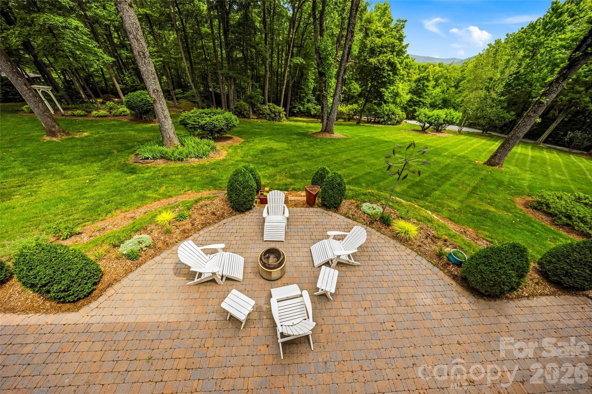 Firepit area - 233 Tanglewood Lane, Saluda