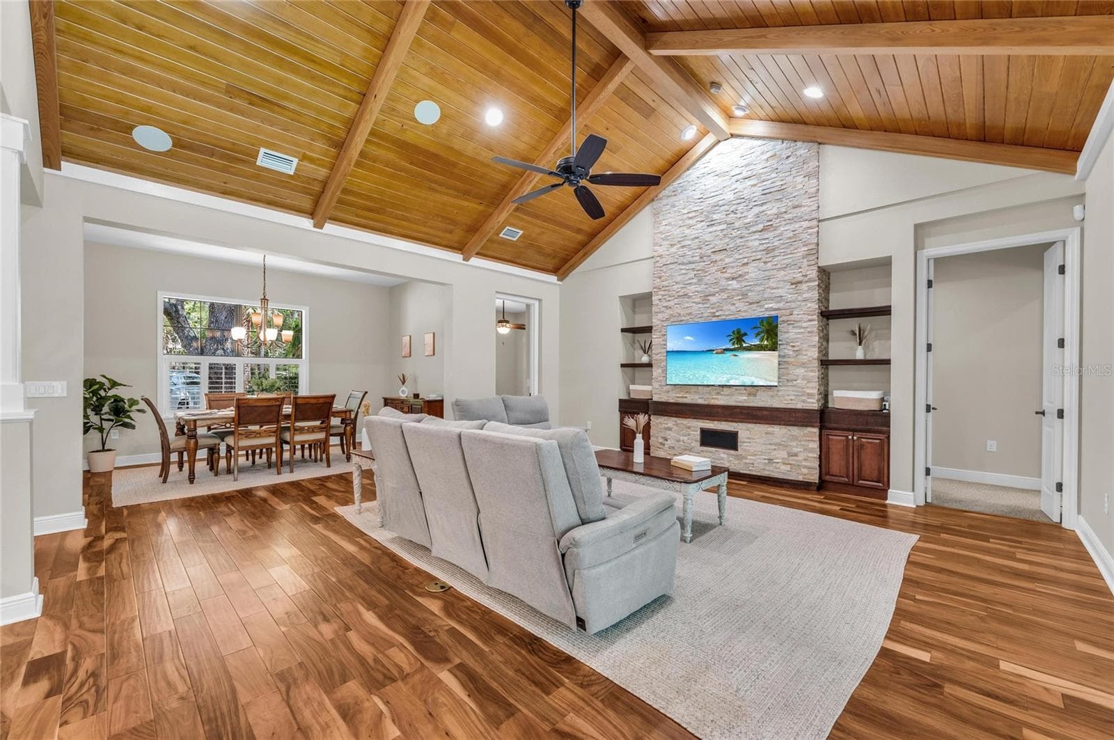Single Family Residence at 5911 RIVER FOREST CIR, BRADENTON, photo 14 of 70