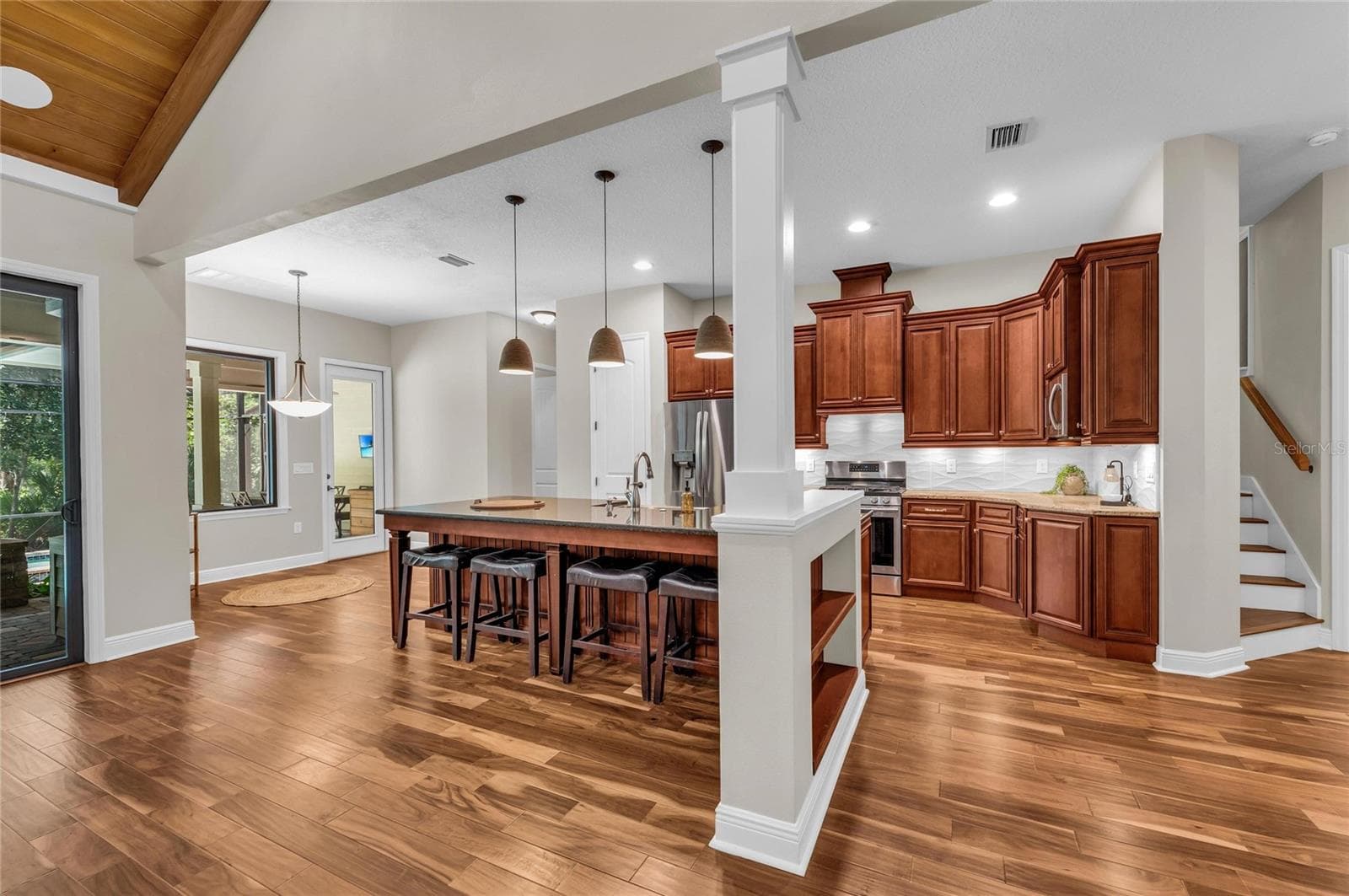 Single Family Residence at 5911 RIVER FOREST CIR, BRADENTON, photo 17 of 70