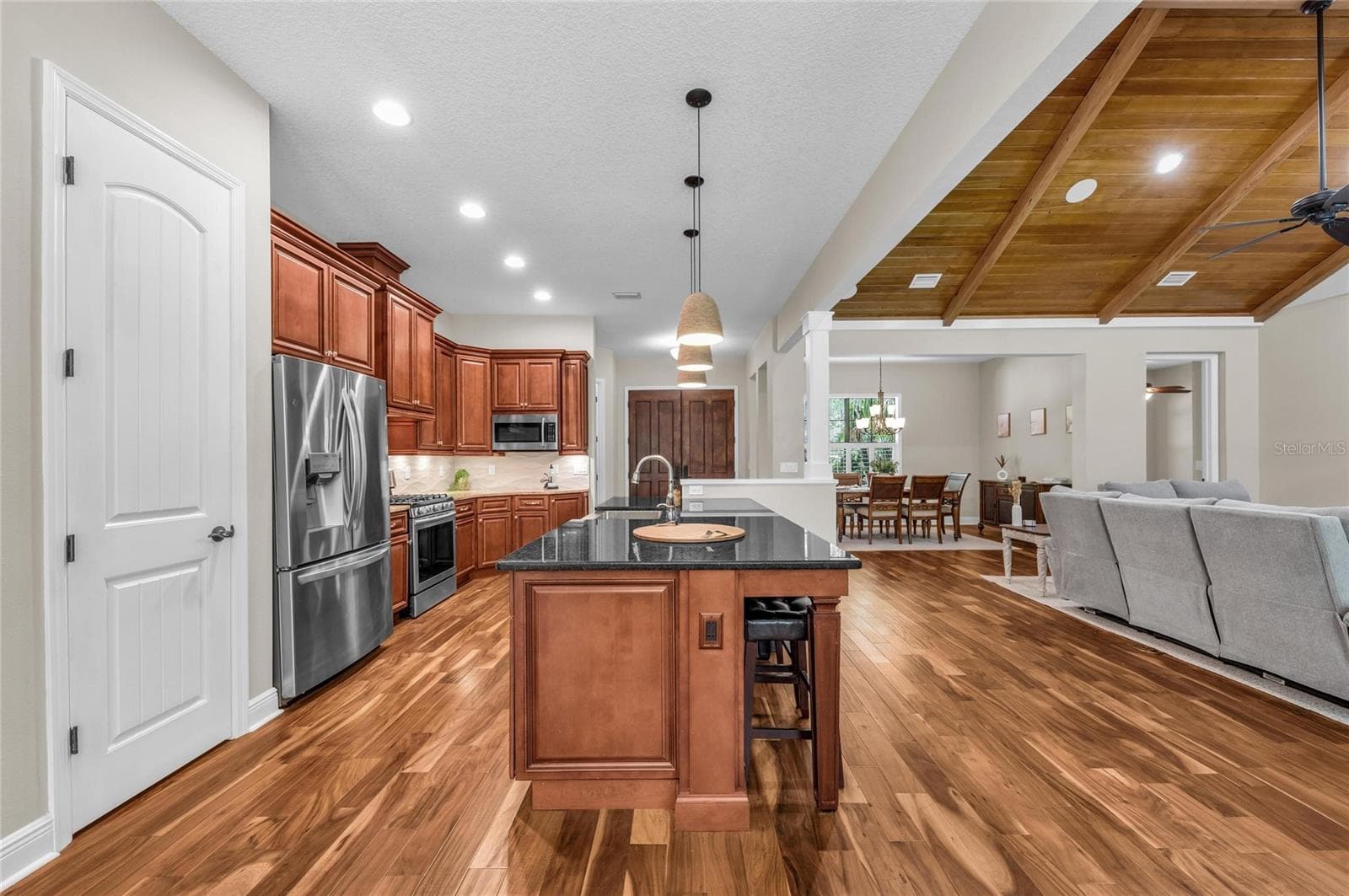 Single Family Residence at 5911 RIVER FOREST CIR, BRADENTON, photo 20 of 70