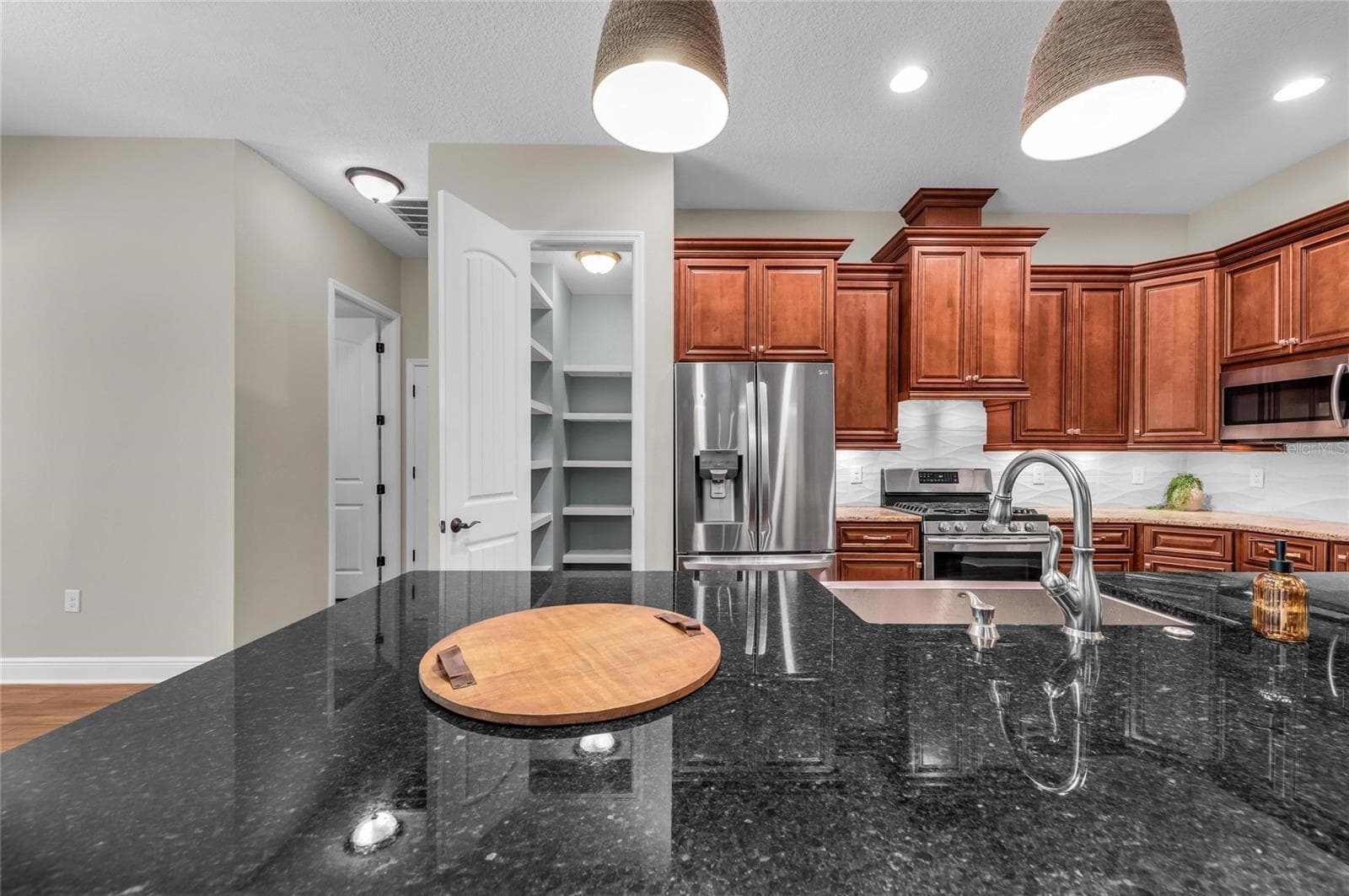 Single Family Residence at 5911 RIVER FOREST CIR, BRADENTON, photo 22 of 70
