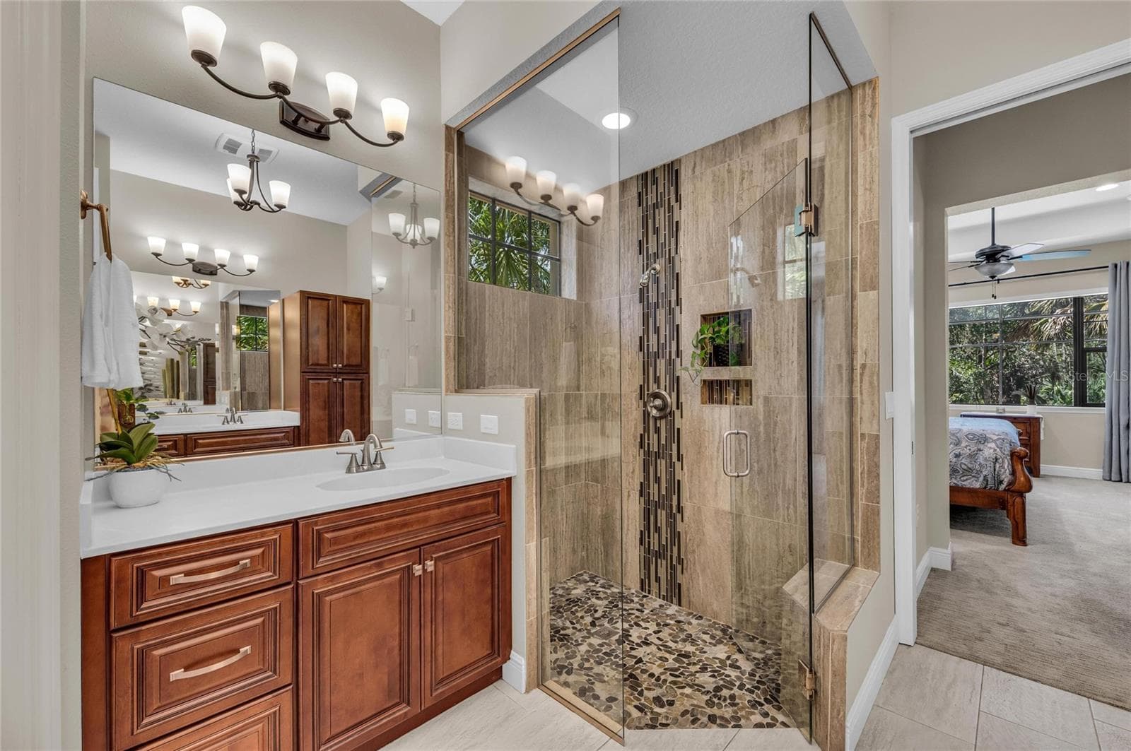 Single Family Residence at 5911 RIVER FOREST CIR, BRADENTON, photo 33 of 70