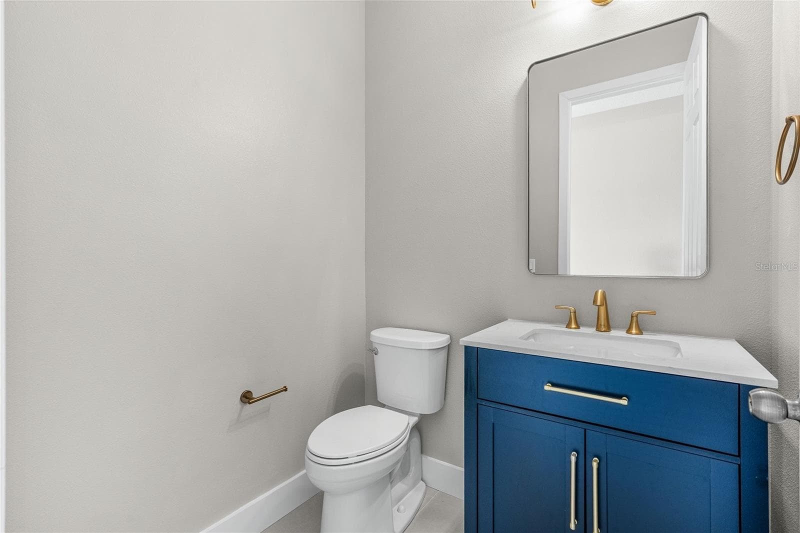 Single Family Residence at 1144 HULL ISLAND DR, WINTER GARDEN, photo 12 of 64