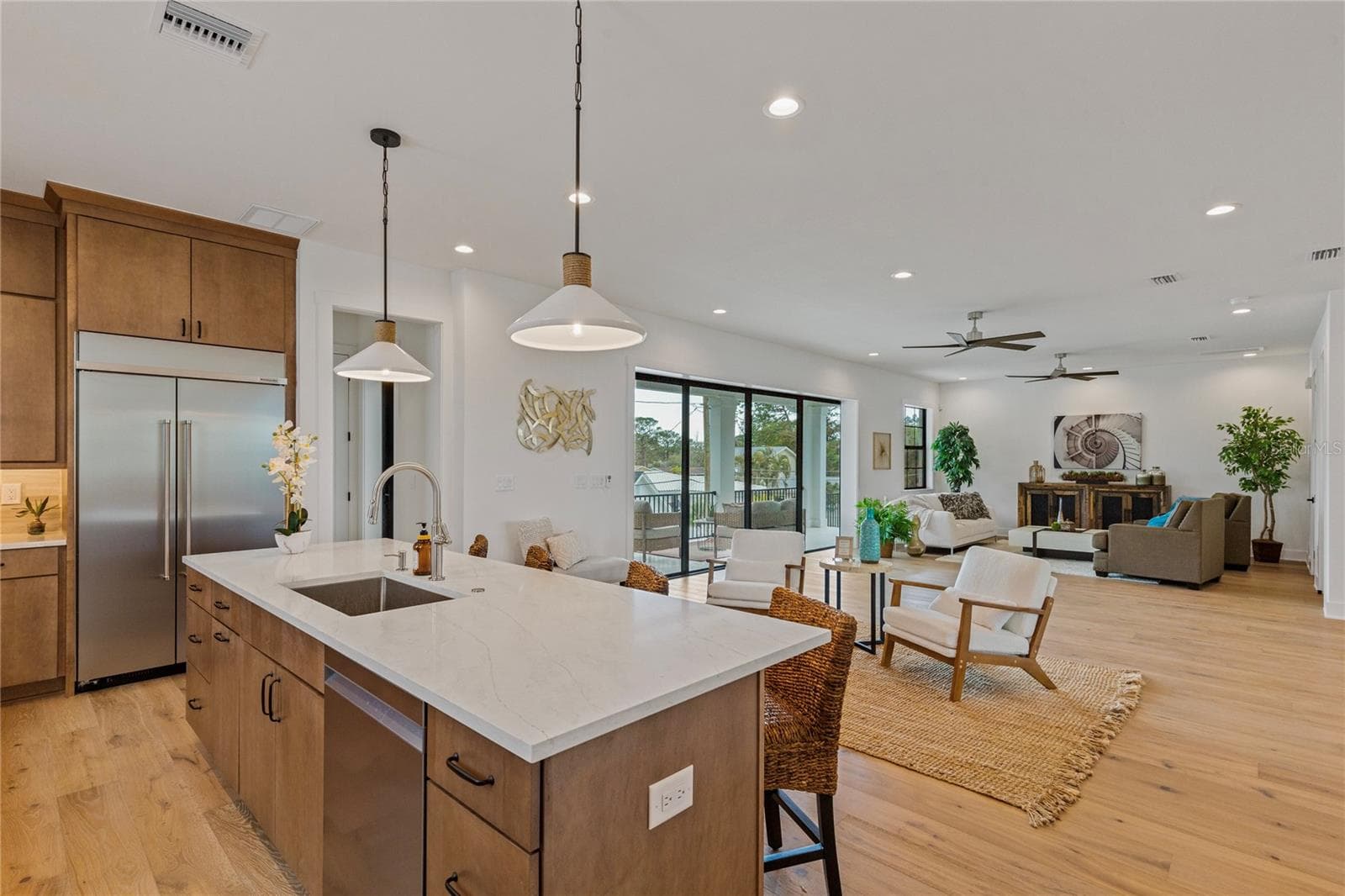 Single Family Residence at 220 90TH AVE NE, ST PETERSBURG, photo 27 of 85