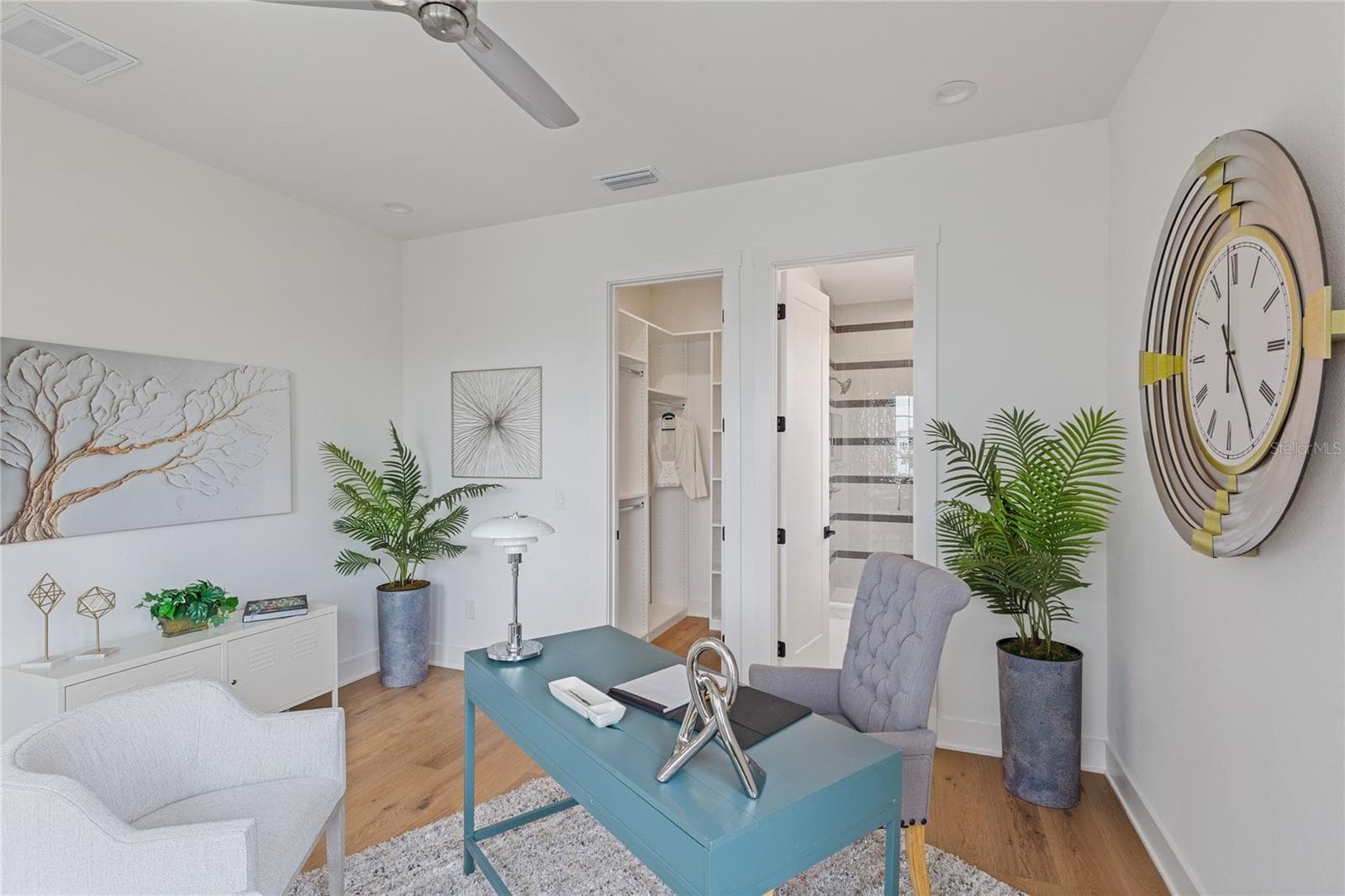 Single Family Residence at 220 90TH AVE NE, ST PETERSBURG, photo 41 of 85