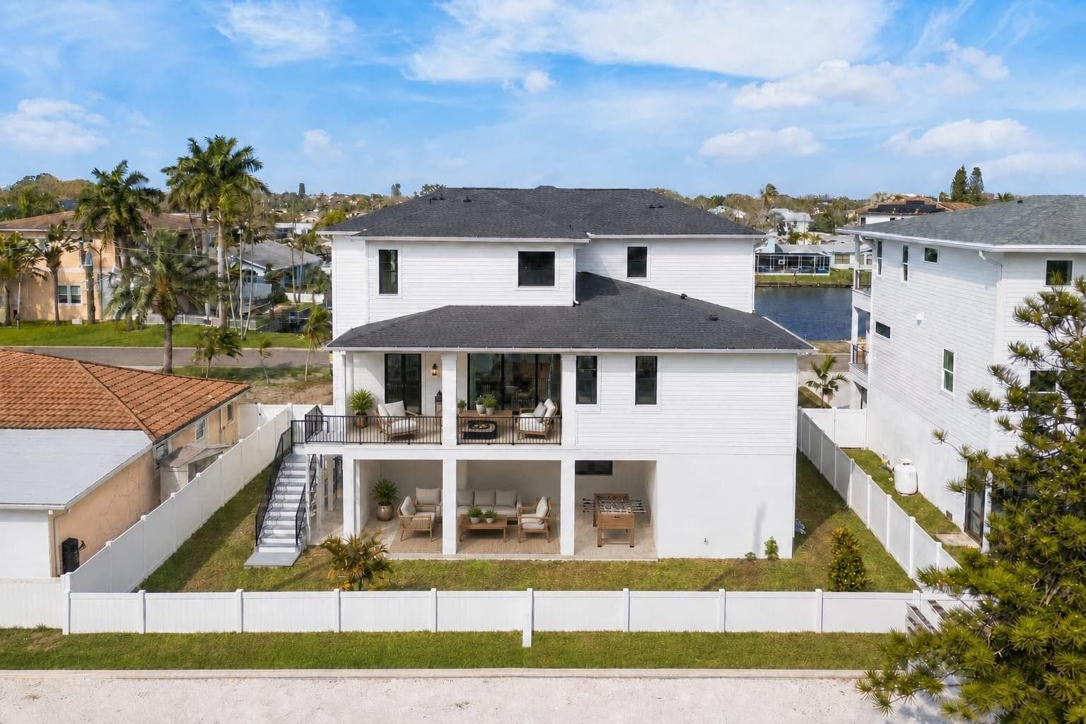 Single Family Residence at 220 90TH AVE NE, ST PETERSBURG, photo 83 of 85