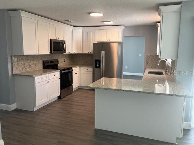 Single Family Residence at 5241 MAGNOLIA TER, FRUITLAND PARK, photo 4 of 17